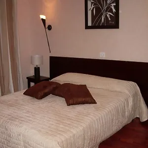 Le Ponceau Hotel Beaurepaire (Isere)